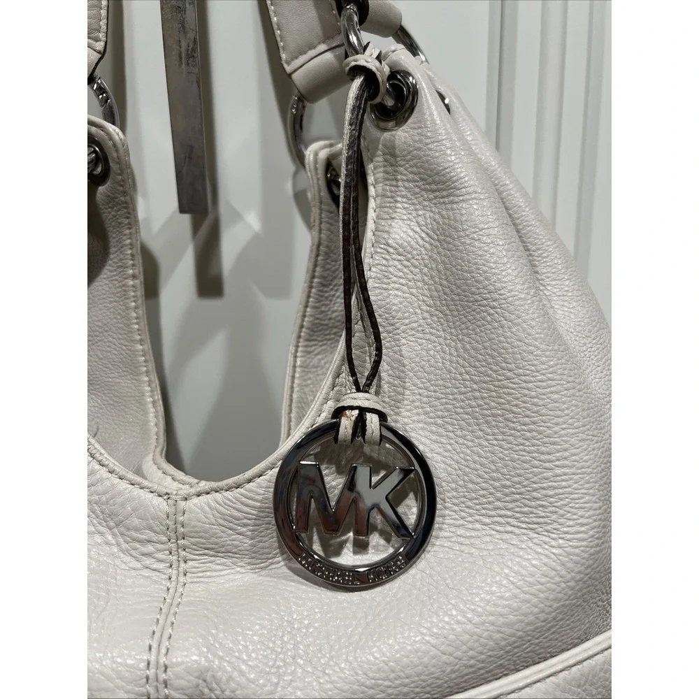Michael Kors Layton Pebbled Leather Shoulder Bag Hobo Cream Large Designer Boho‎